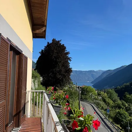 Adri Apartamento Faggeto Lario