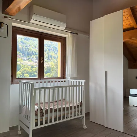 Adri Apartment Faggeto Lario