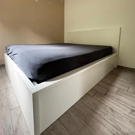 Adri Apartment *